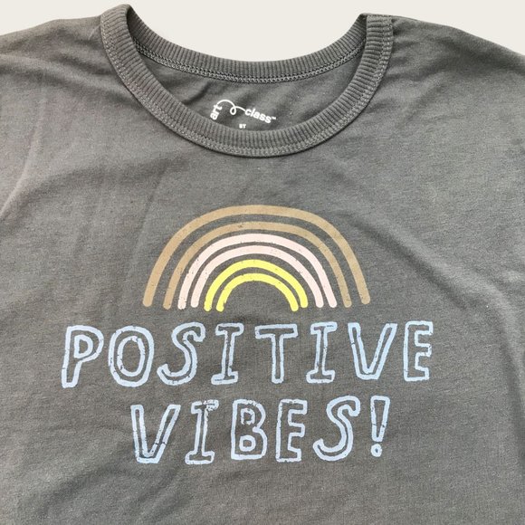 Art Class Girl’s Positive vibes Outfit. - Picture 4 of 4